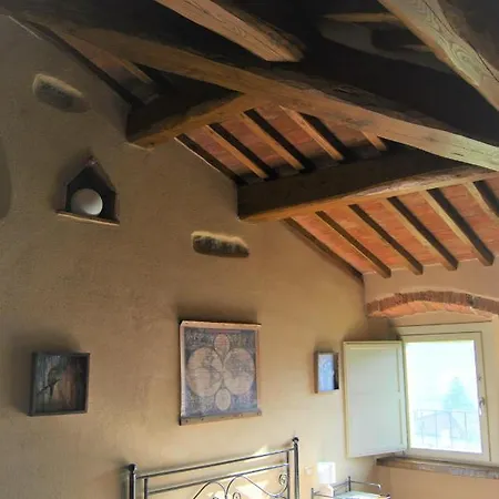 La Valle Bed & Breakfast *